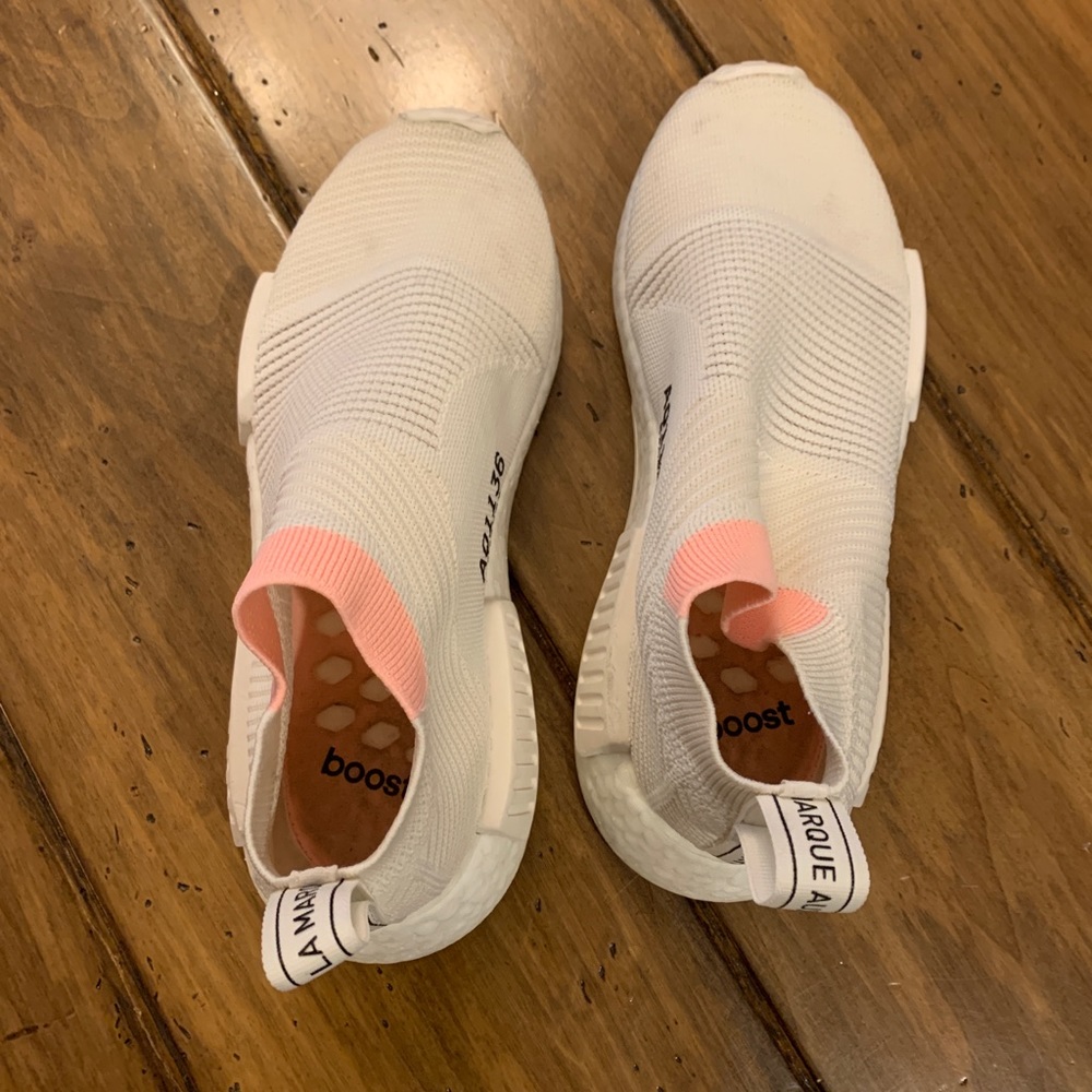 Adidas tennis shoes